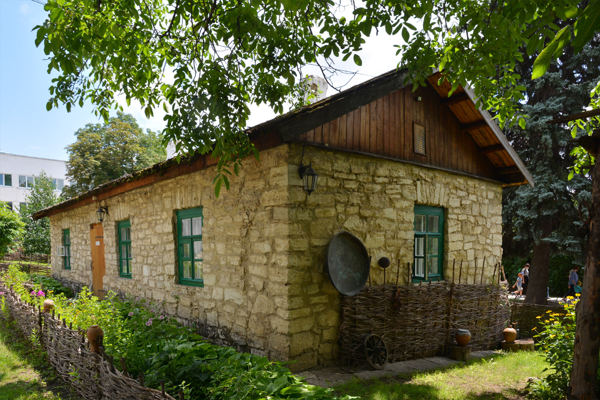 Пятигорск, Улица Лермонтова, 4