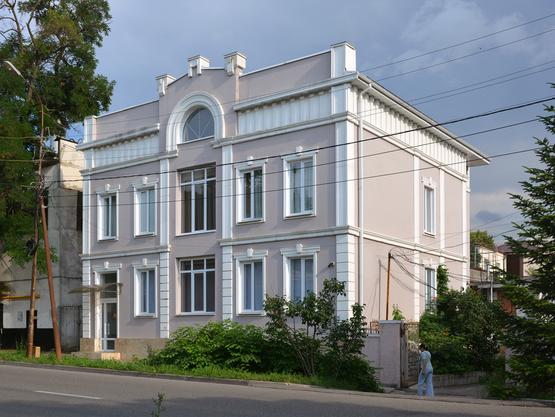 Пятигорск, Улица Коста Хетагурова, 9