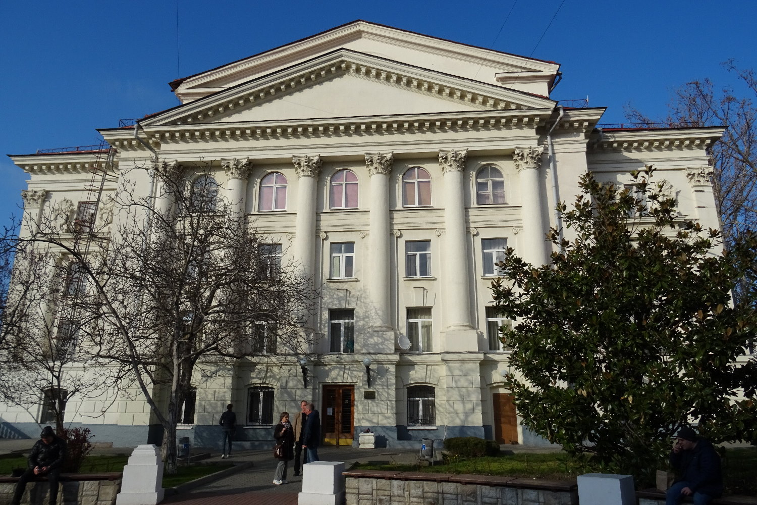 Севастополь, Проспект Нахимова, 6