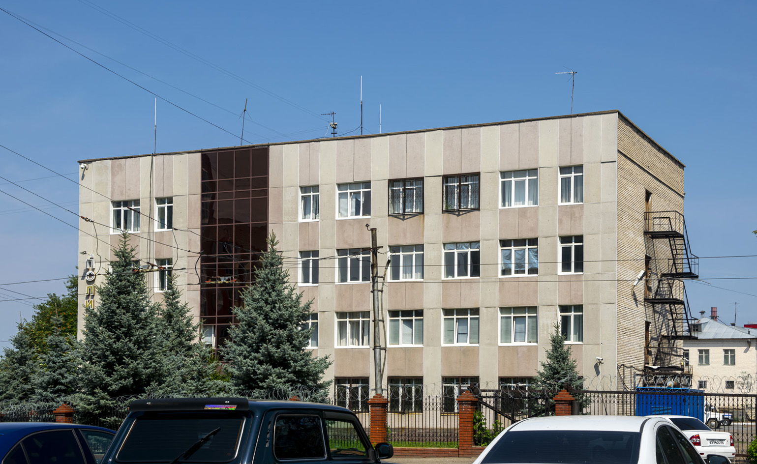 Уфа, Улица Ульяновых, 54 / Улица Максима Горького, 79