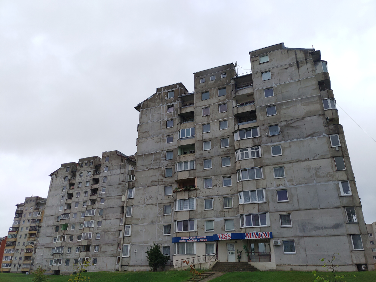 Даугавпилс, Aveņu iela, 23; Aveņu iela, 27; Aveņu iela, 25