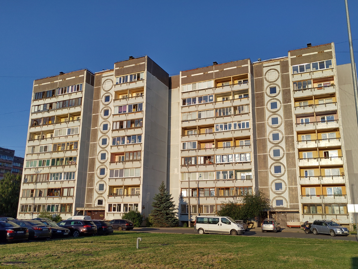 Рига, Dzeņu iela, 2