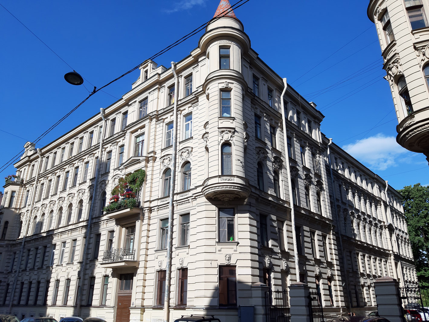 Санкт-Петербург, Улица Писарева, 18 лит. А