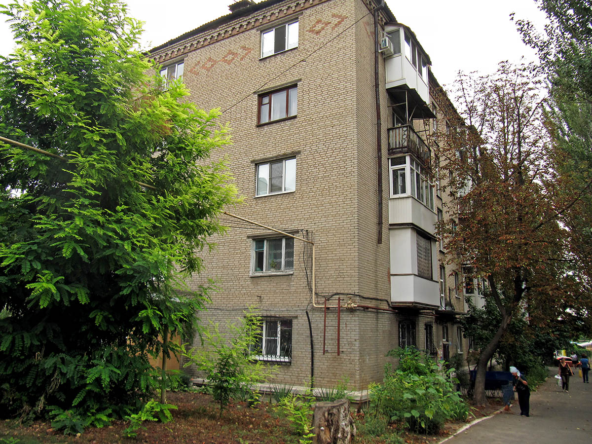 Артёмовск, Улица Бориса Горбатова, 56