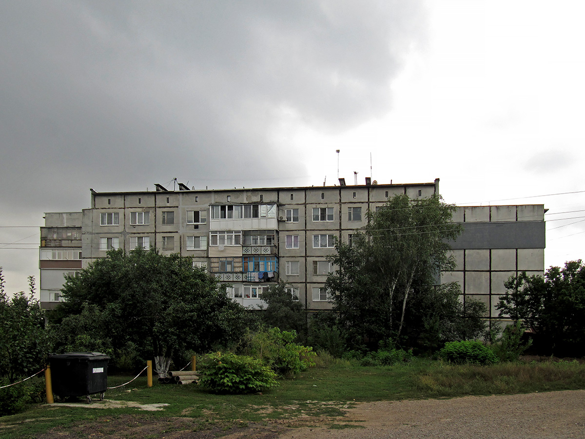 Артёмовск, Улица Бориса Горбатова, 81