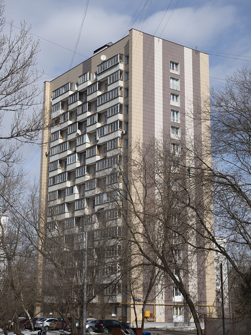 Москва, Улица Пырьева, 12