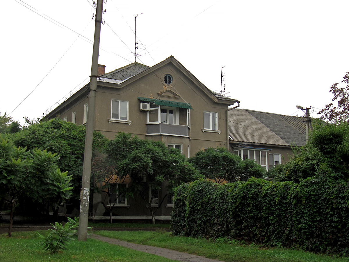 Славянск, Улица Сергея Королёва, 17