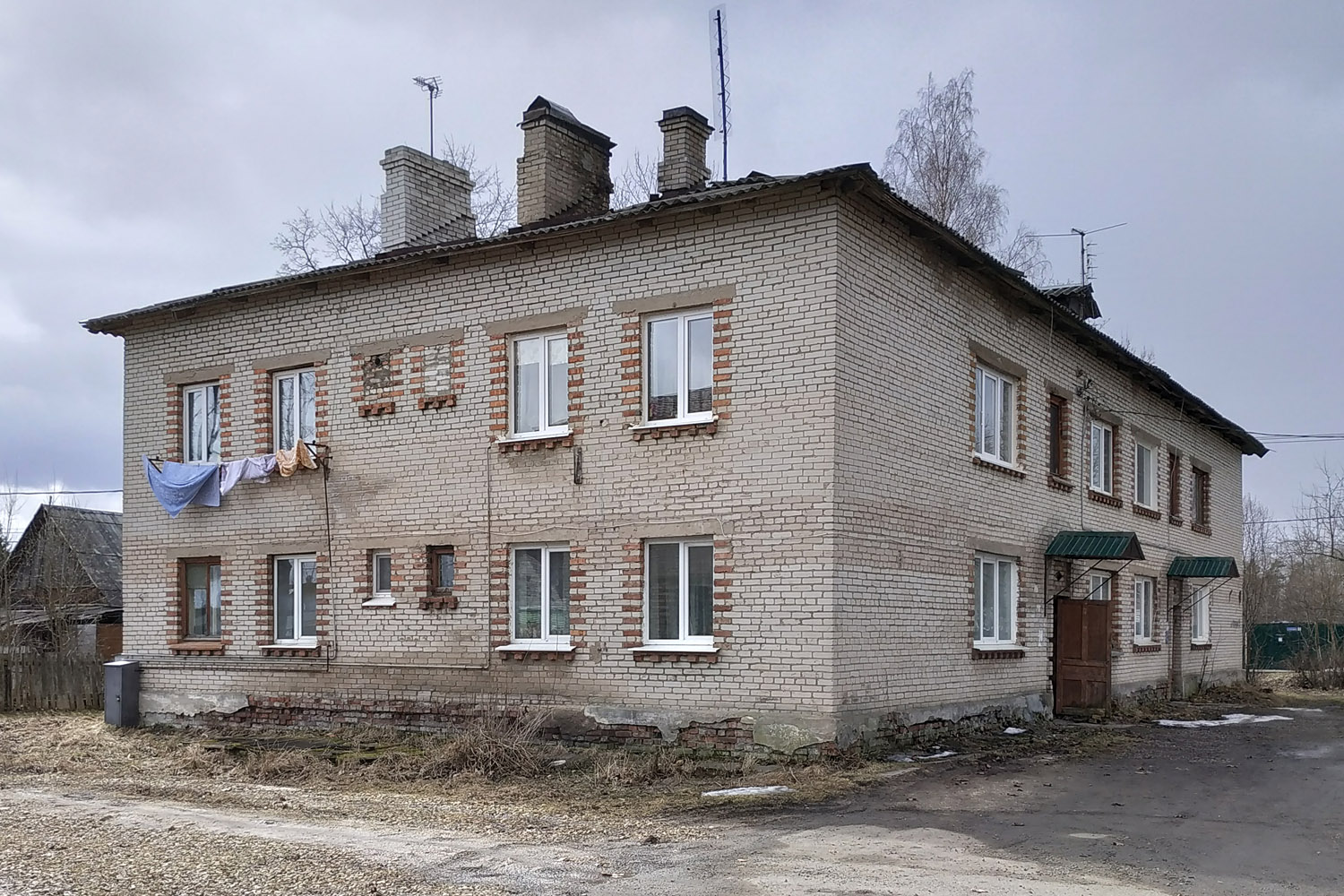 Кикерино, Улица Ломакина, 19