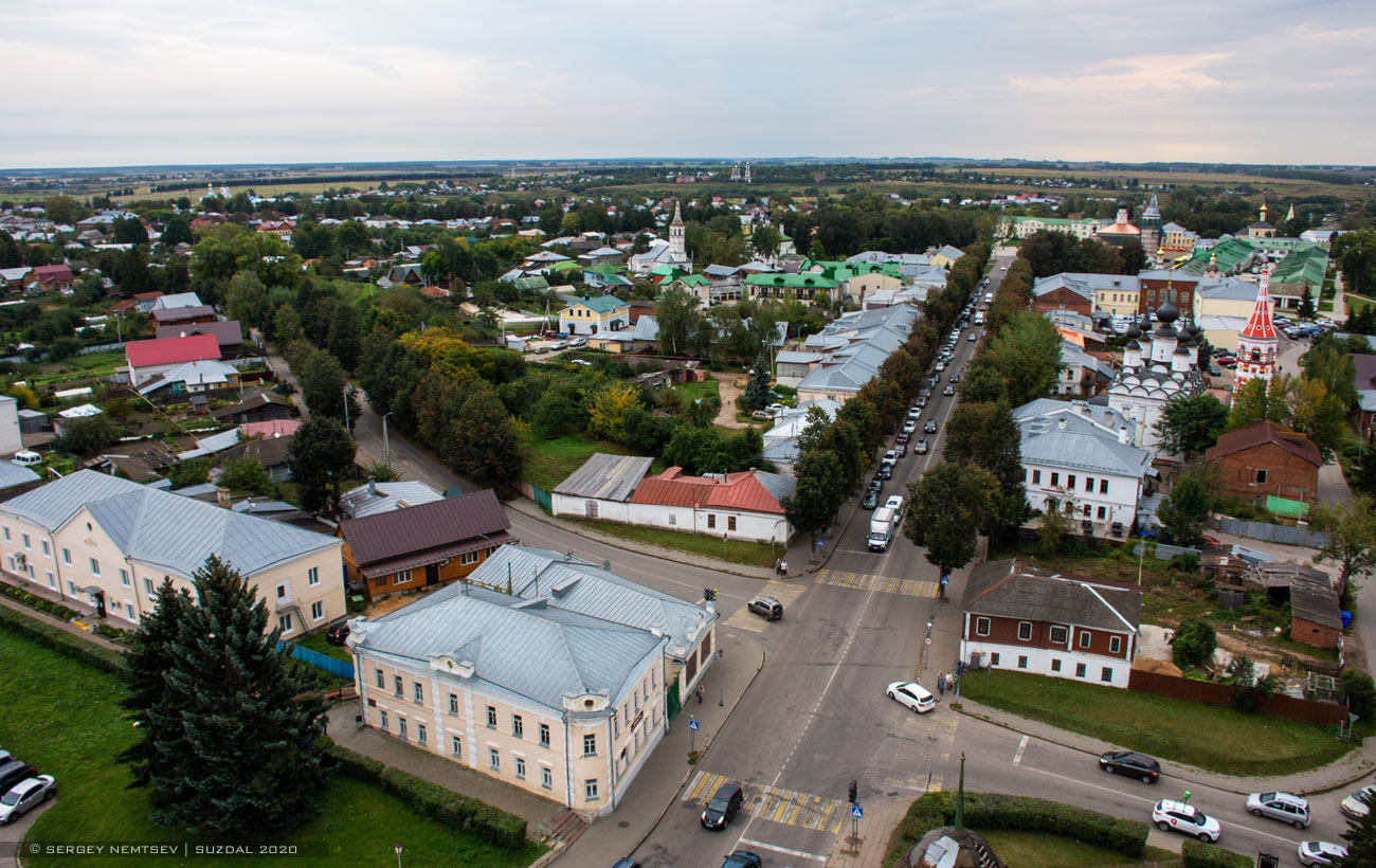 Суздаль, Улица Ленина, 104; улица Ленина, 102; Улица Нетёка, 1; Красная площадь, 4; Улица Ленина, 77; Улица Ленина, 98; Улица Ленина, 75. Суздаль — Панорамы