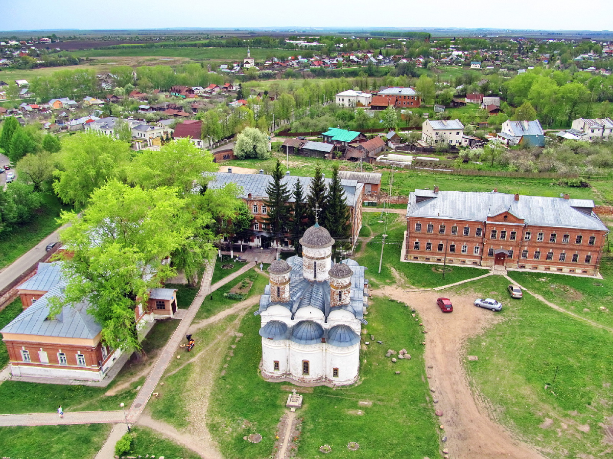 Суздаль, Коммунальный городок, 9; Улица Ленина, 79 Ризоположенский собор; Коммунальный городок, 6; Коммунальный городок, 10. Суздаль — Панорамы