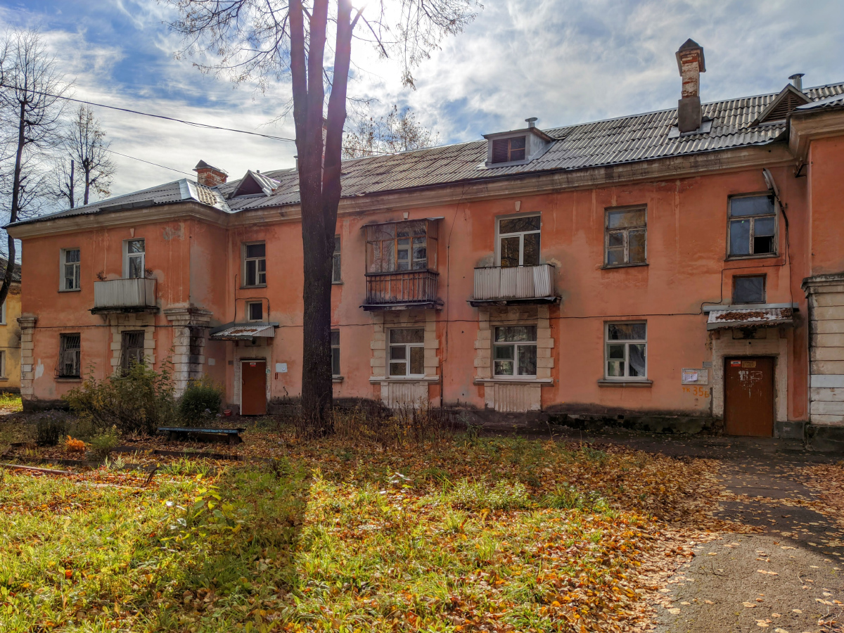 Глазов, Улица Дзержинского, 13