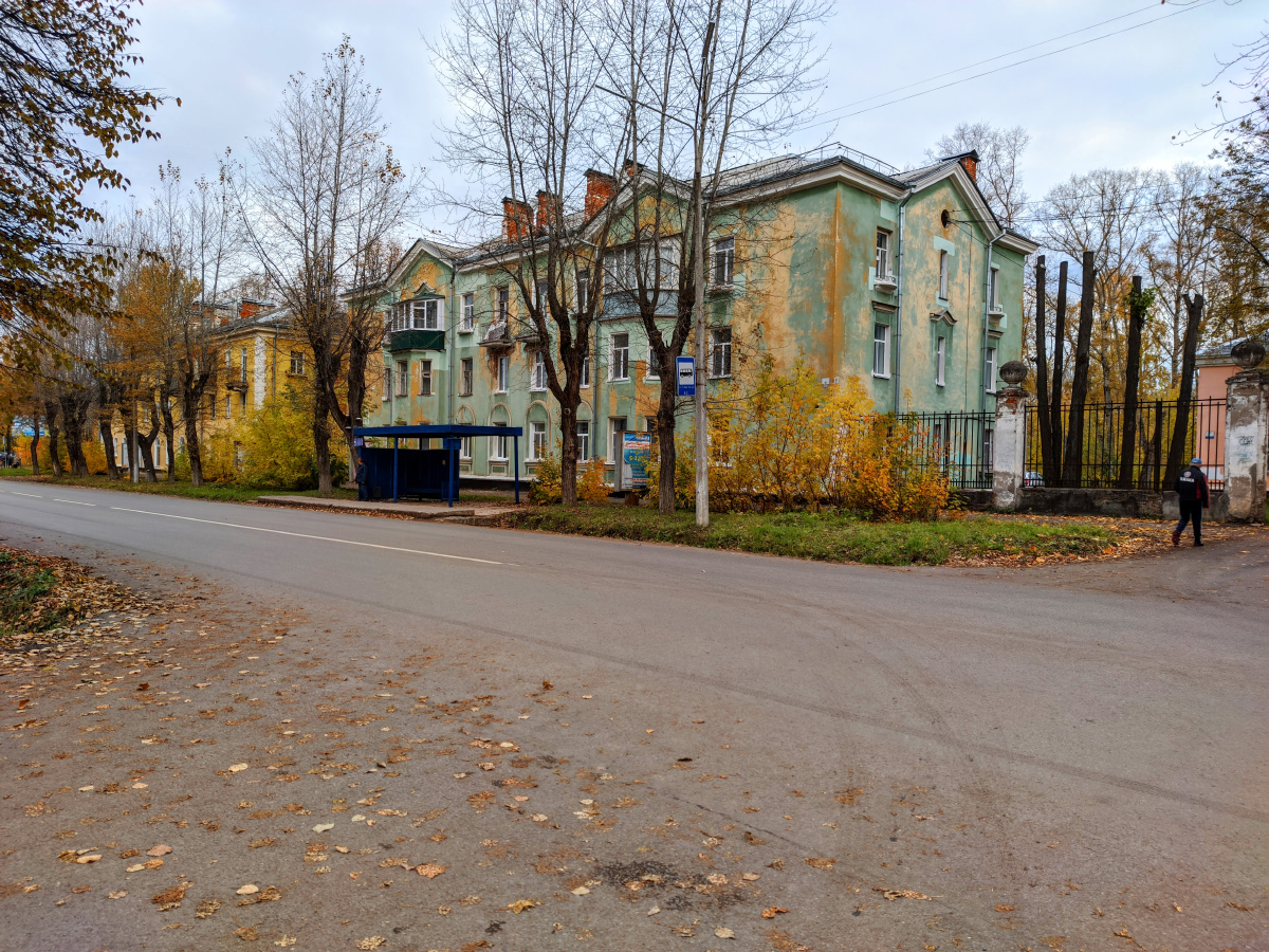 Глазов, Советская улица, 3