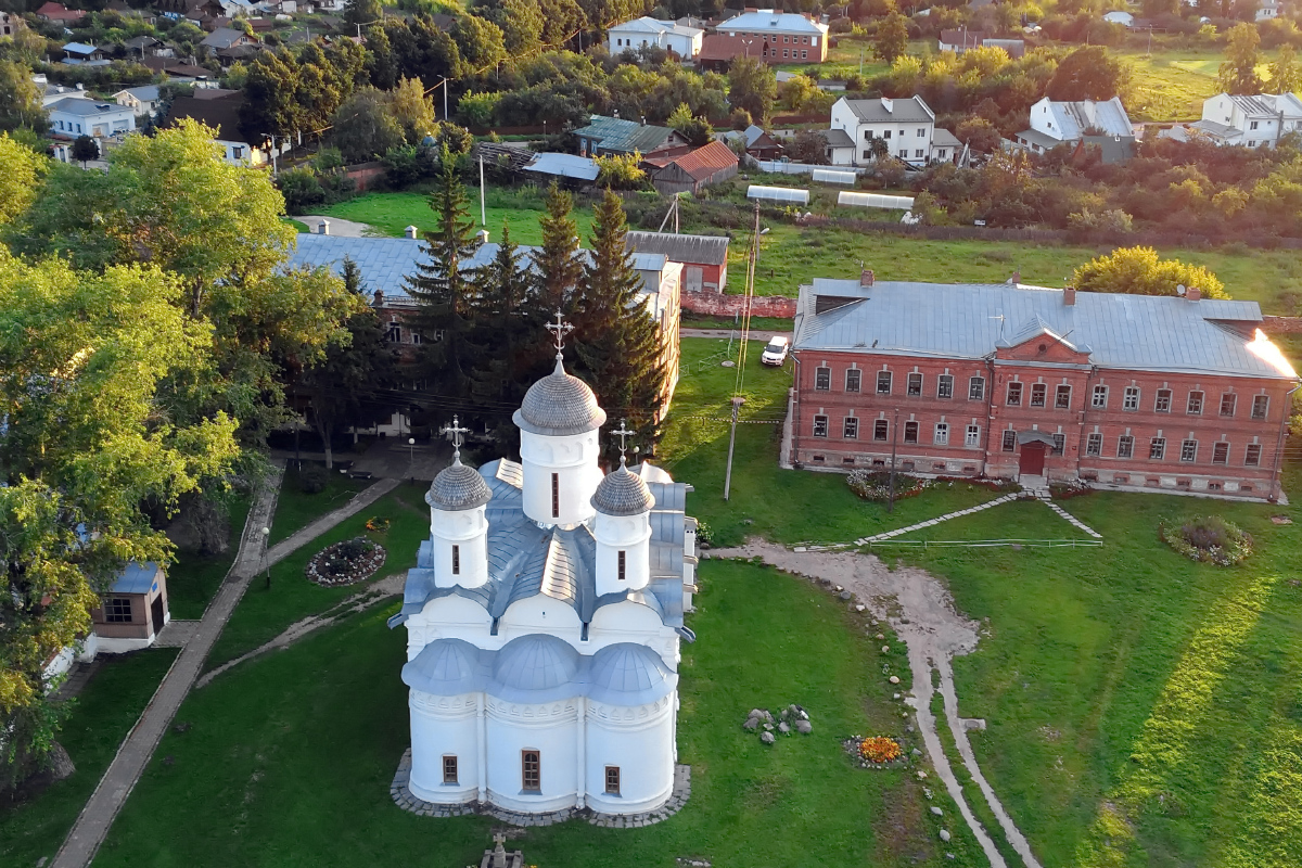 Суздаль, Улица Ленина, 79 Ризоположенский собор; Коммунальный городок, 10. Суздаль — Панорамы
