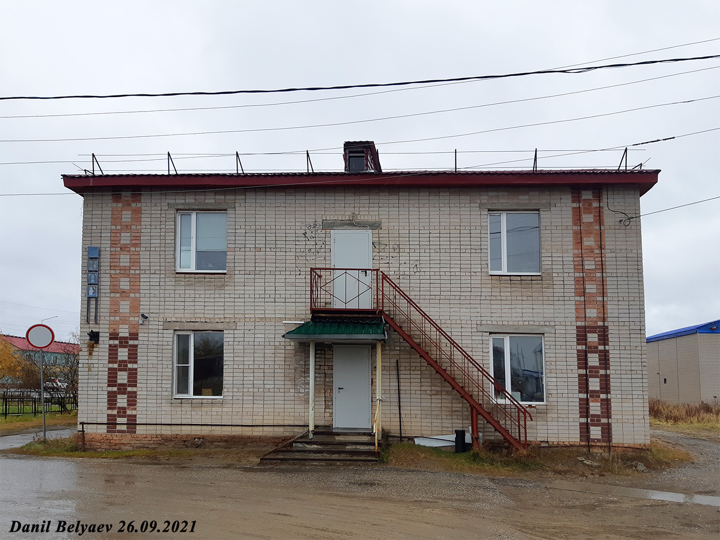 Искателей, Улица Губкина, 13