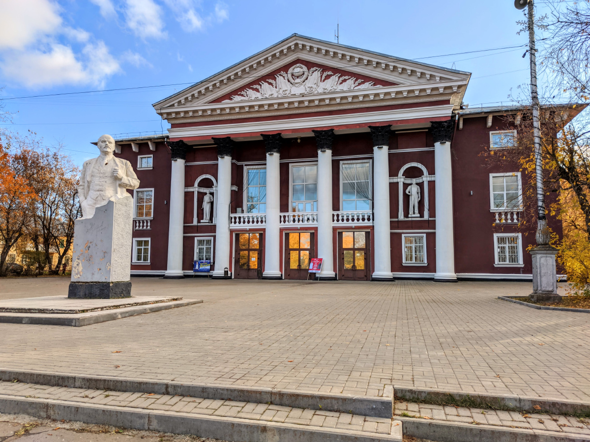 Кирово-Чепецк, Улица Островского, 6