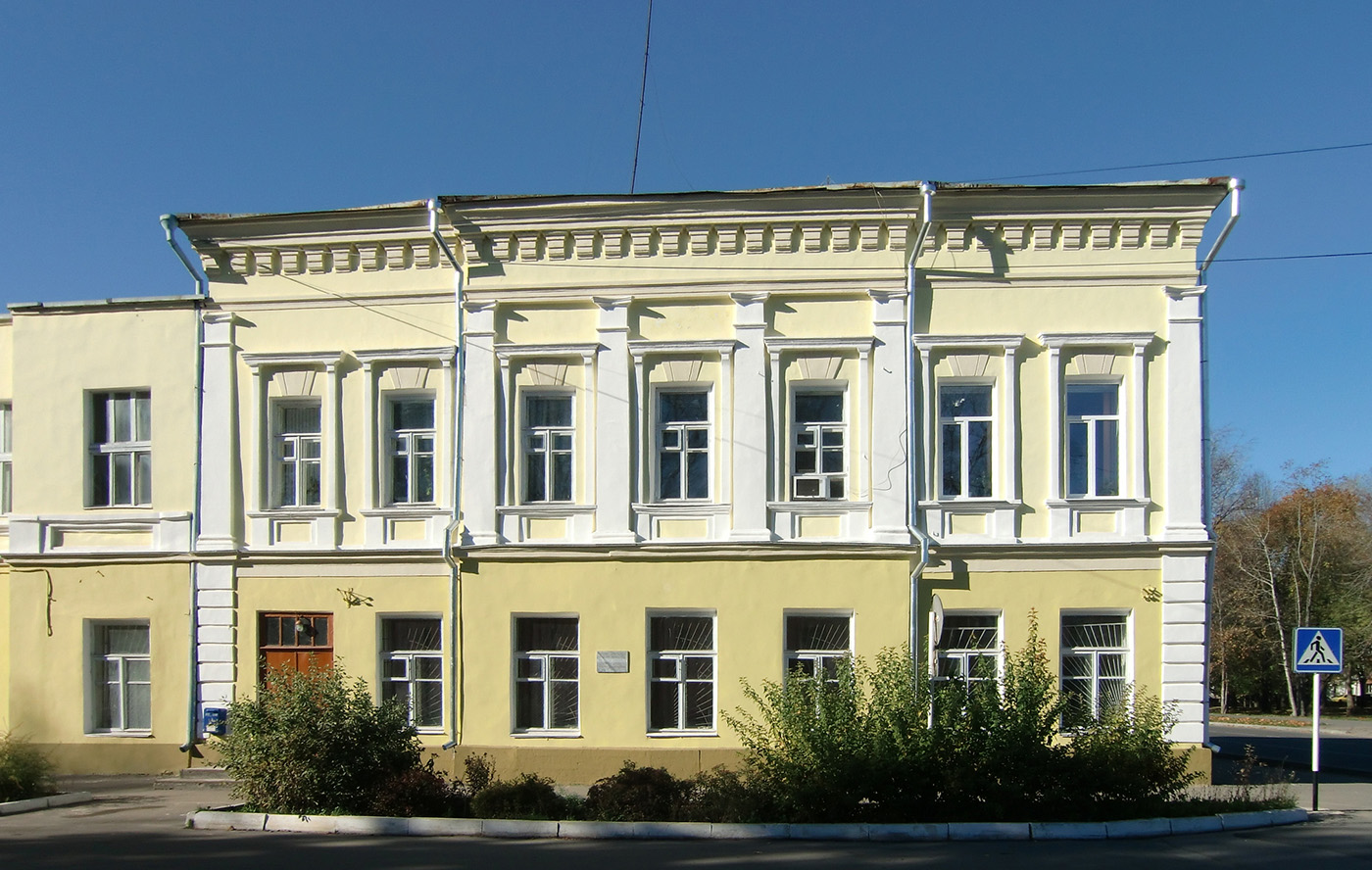 Ржев, Советская площадь, 12