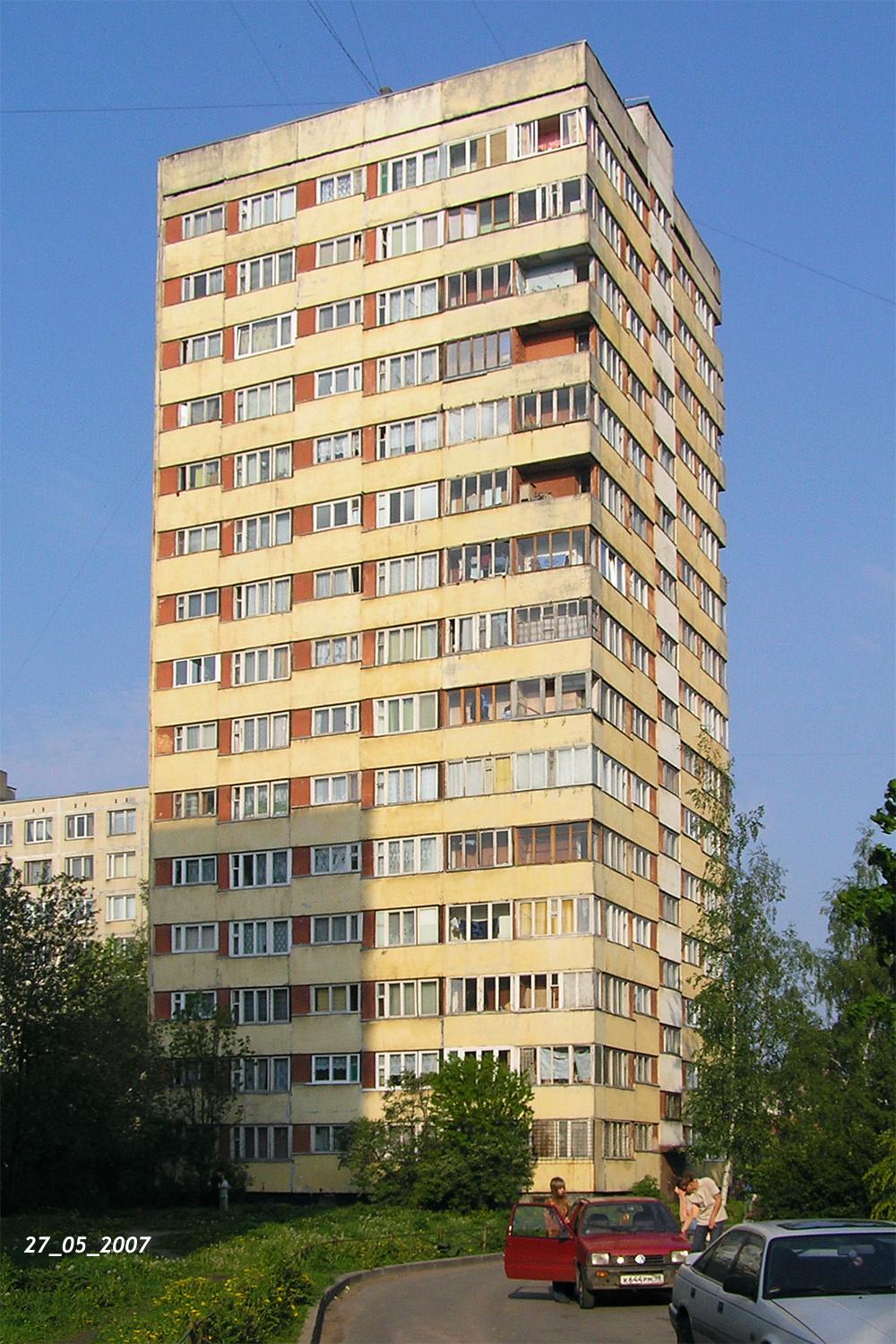 Санкт-Петербург, Улица Кустодиева, 10 корп. 1