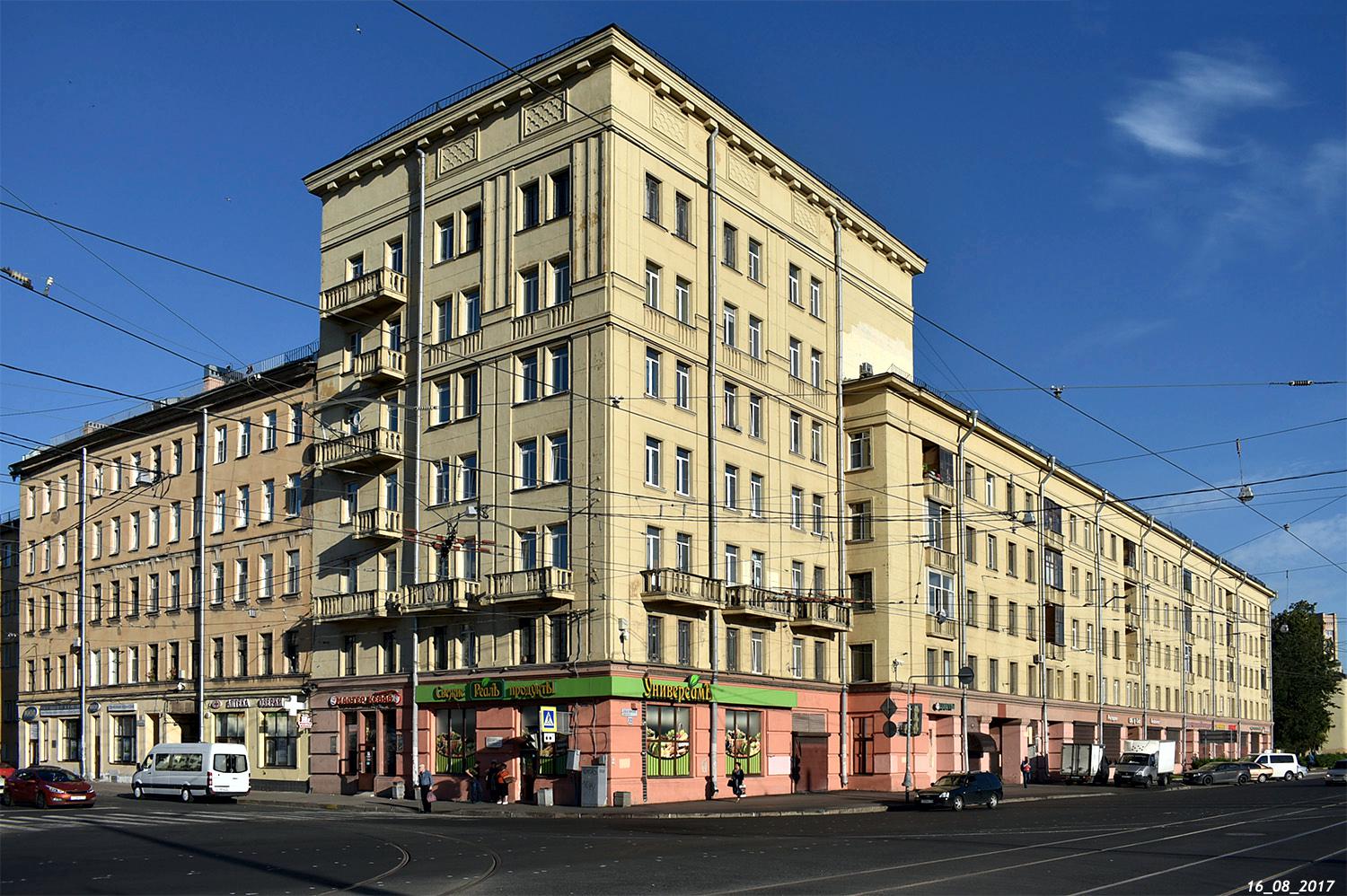 Санкт-Петербург, Лесной проспект, 32; Улица Смолячкова, 16