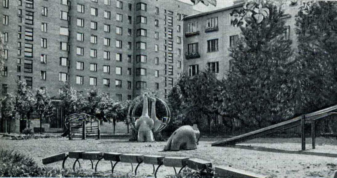 Санкт-Петербург, Народная улица, 16; Народная улица, 18