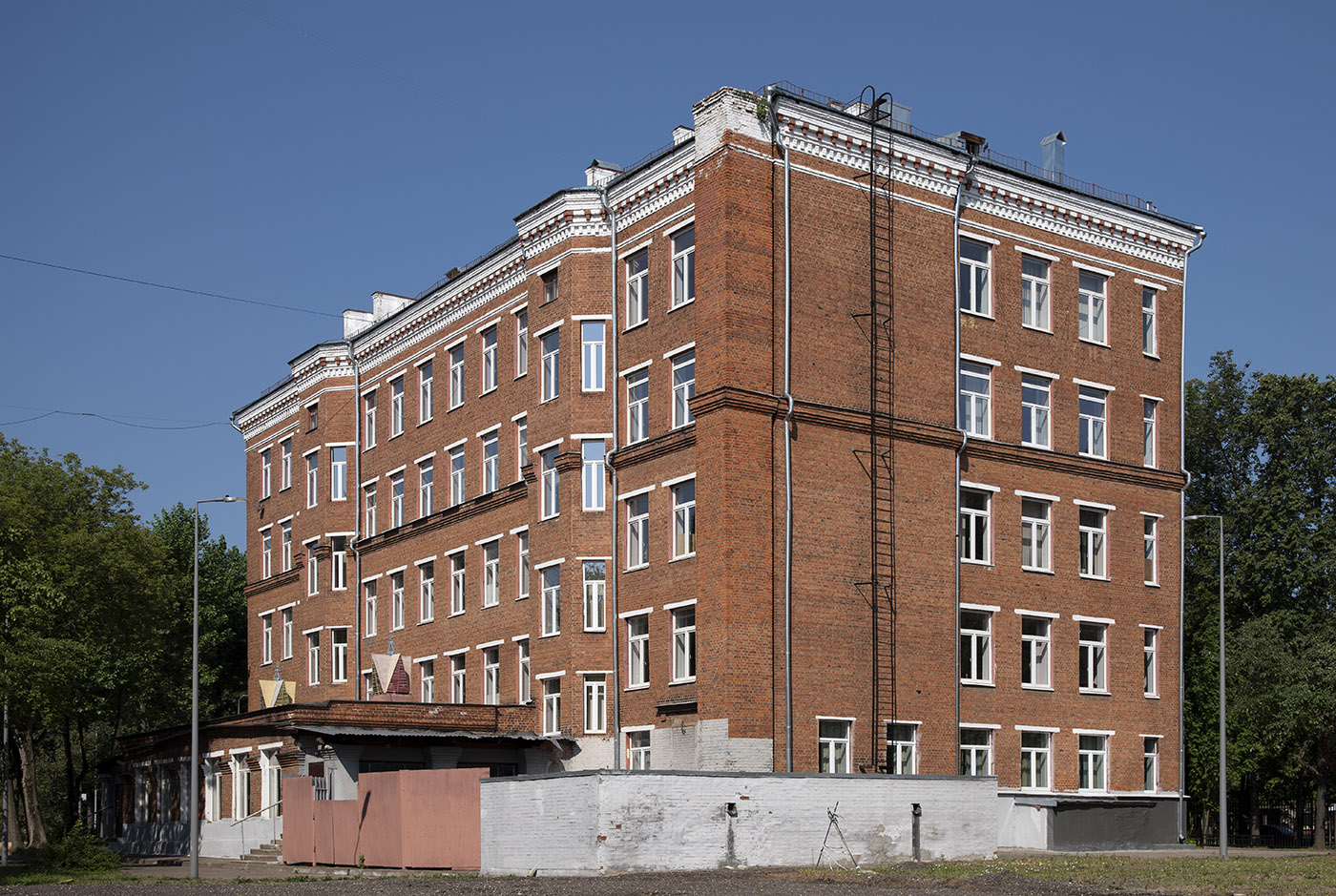Москва, Улица Артамонова, 11