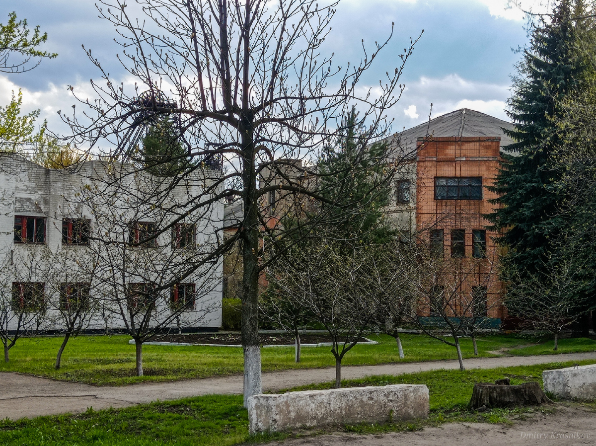 Лисичанск, Новодружеск, Улица Ленина, 9; Улица Ленина, 9