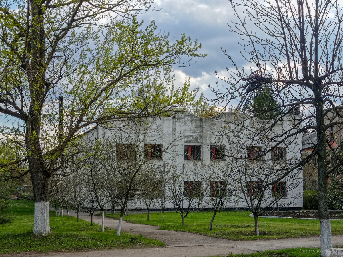 Лисичанск, Новодружеск, Улица Ленина, 9