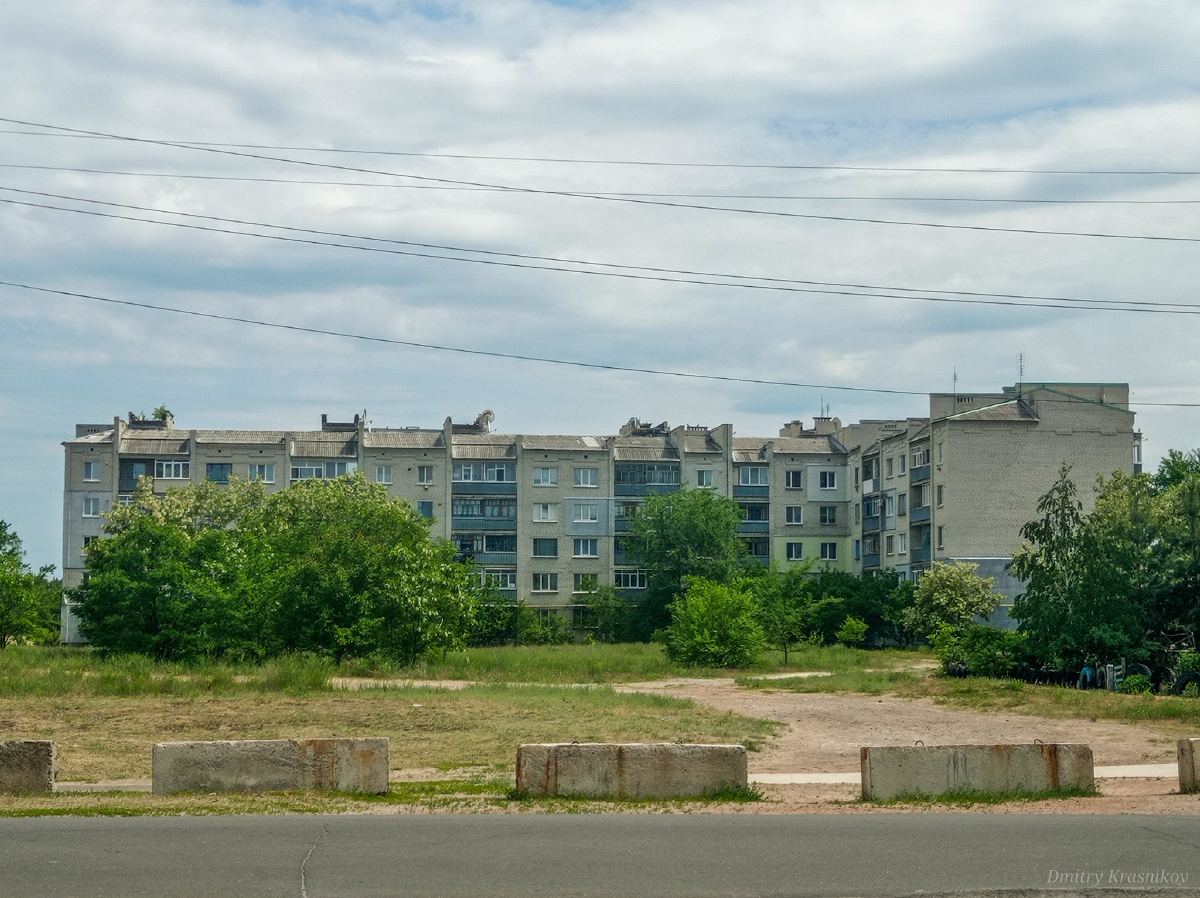 Рубежное, Улица Химиков, 2Б