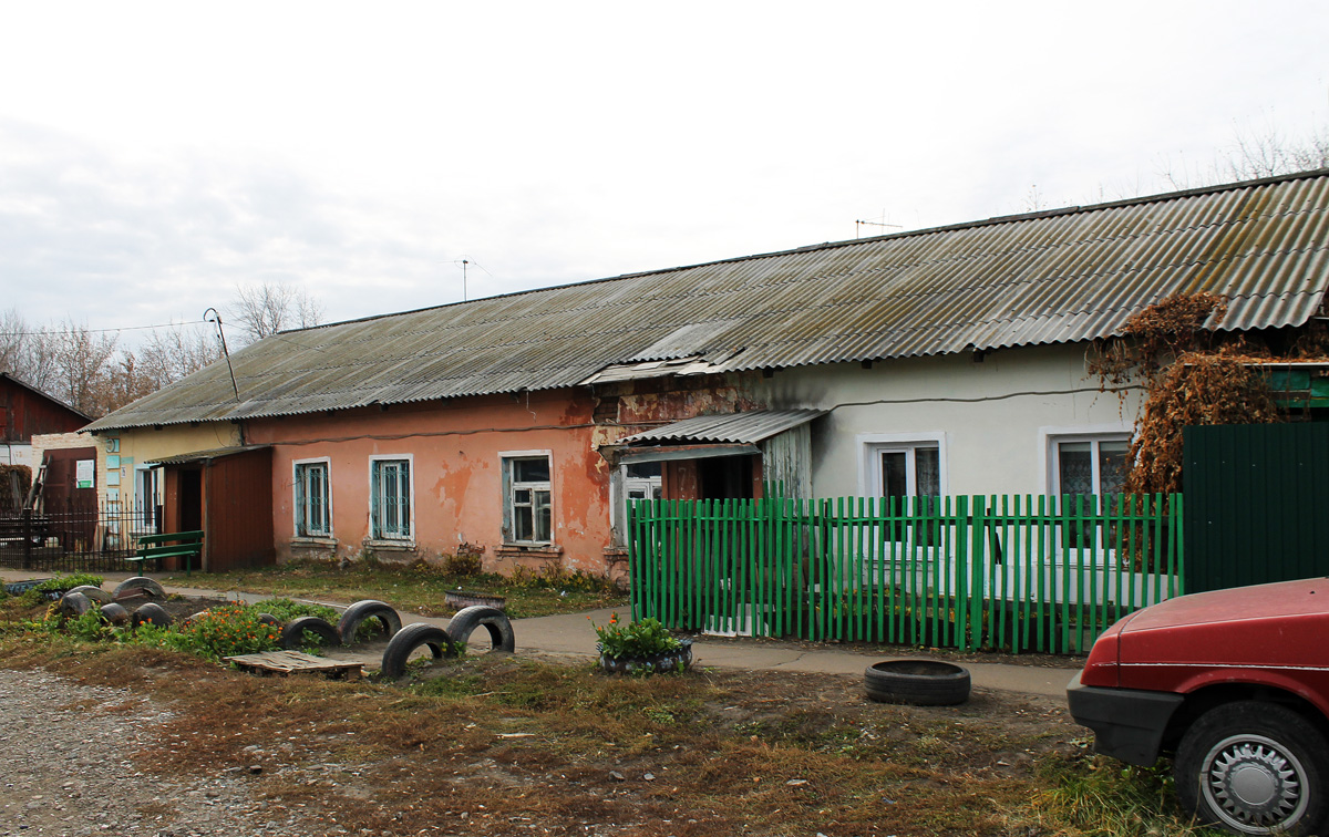 Омск, Латвийская улица, 75