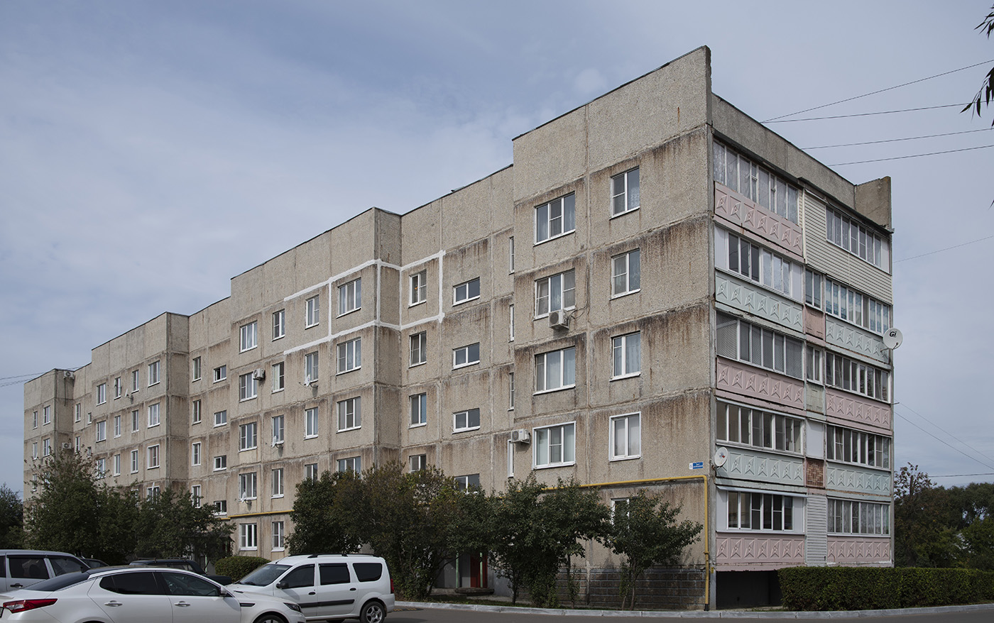 Silver Ponds, Микрорайон Центральный, 5