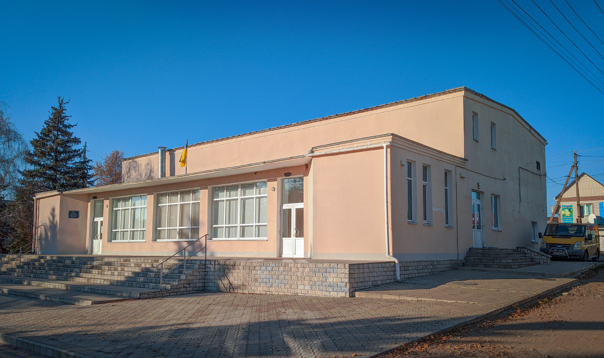 Черниговка, Украинская улица, 6