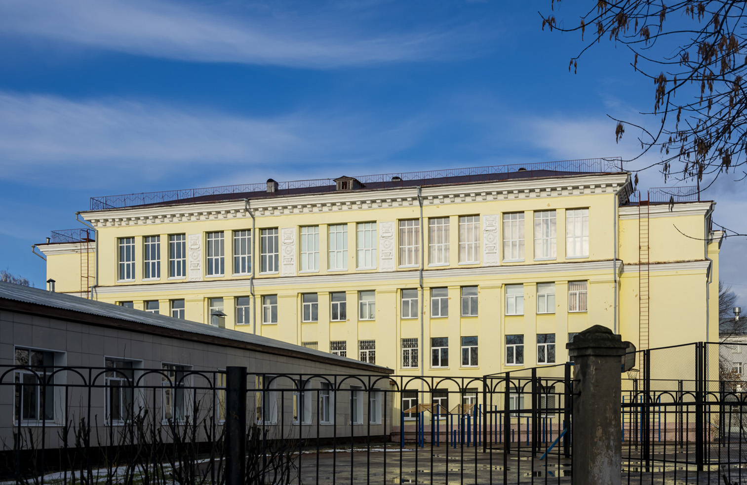 Ufa, Улица Матвея Пинского, 12