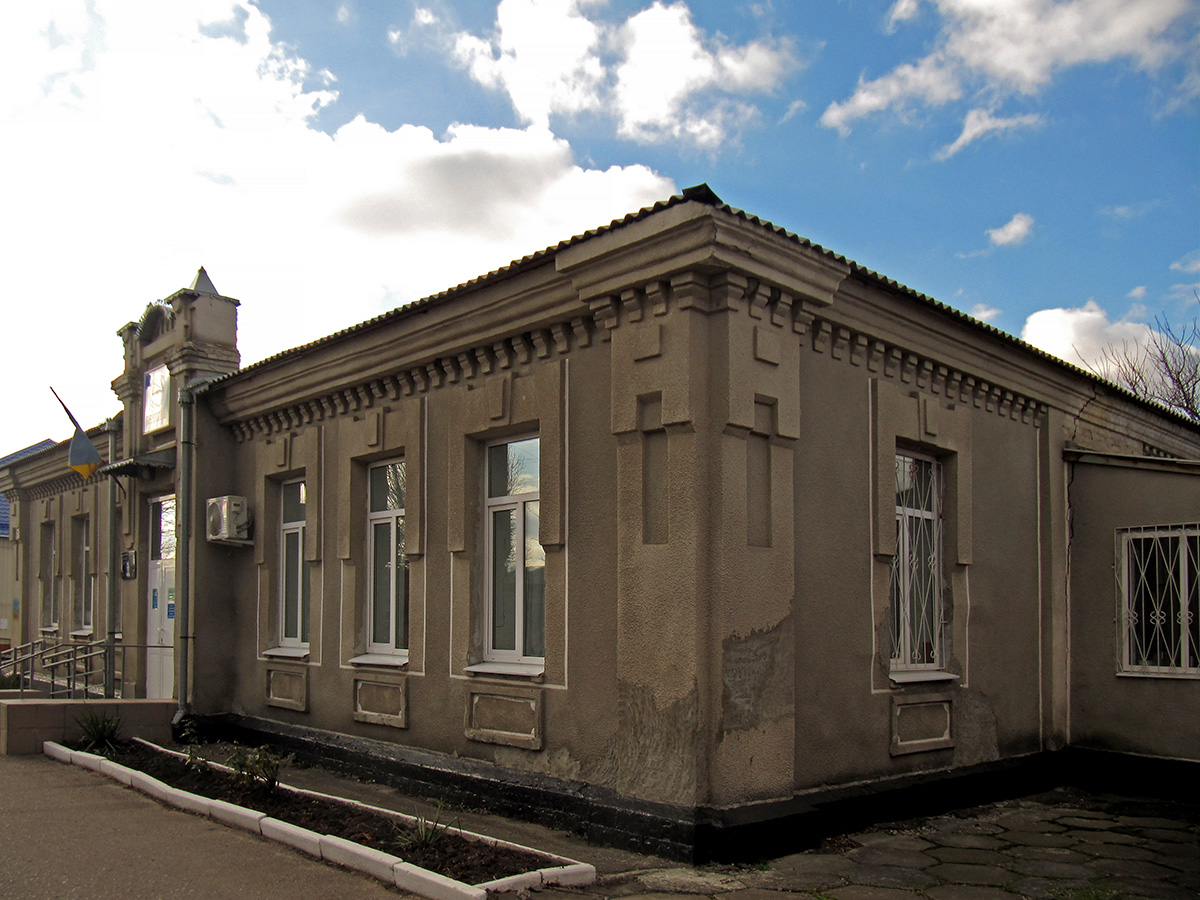 Сватово, Проспект Забурдаева, 17