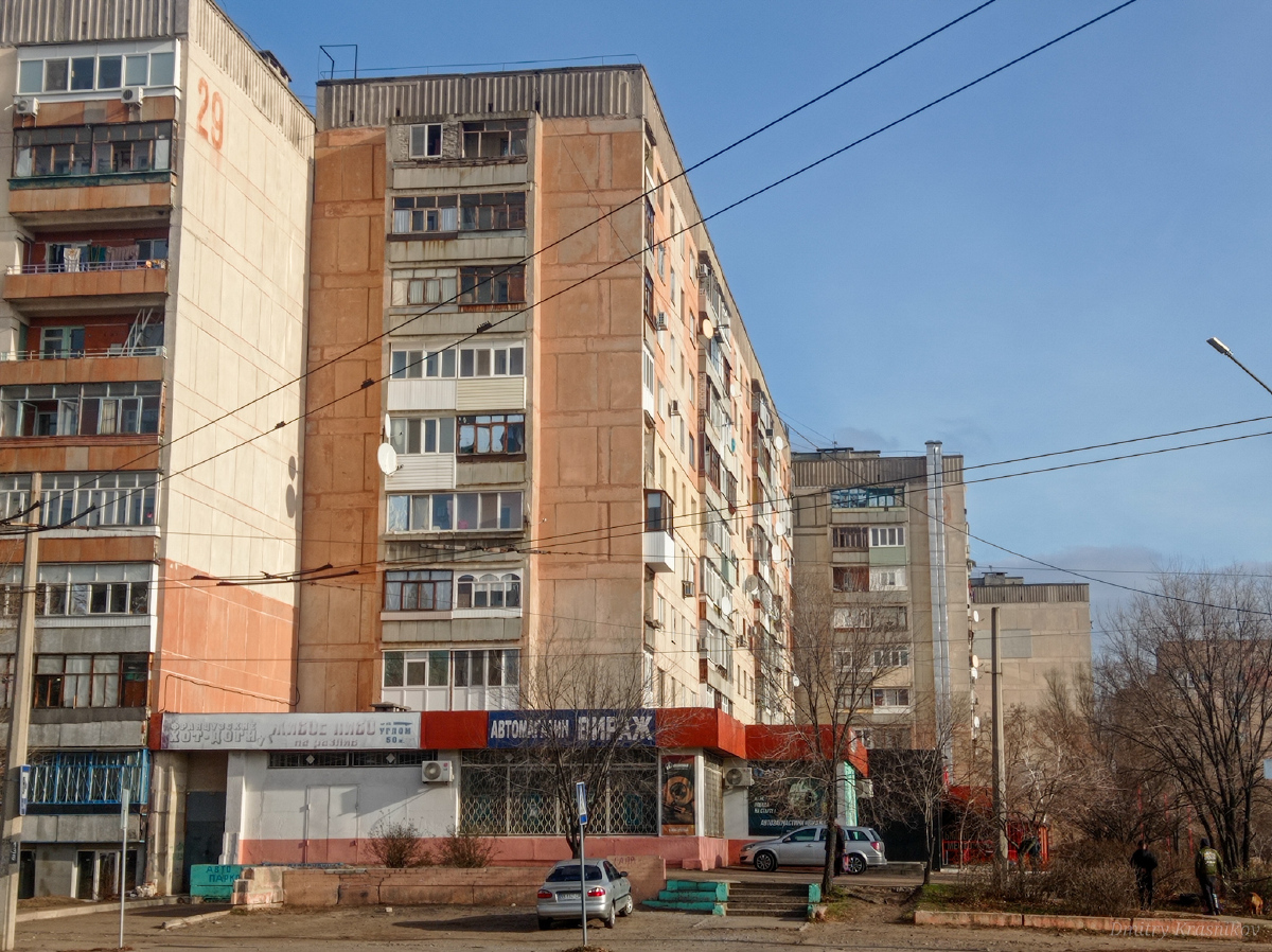Северодонецк, Улица Новикова, 17; Улица Новикова, 19