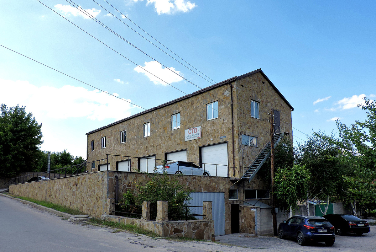 Харьков, Исаевская улица, 129