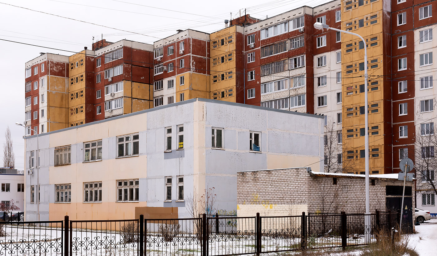 Уфа, Улица Адмирала Макарова, 18/2; Улица Адмирала Макарова, 18/2*