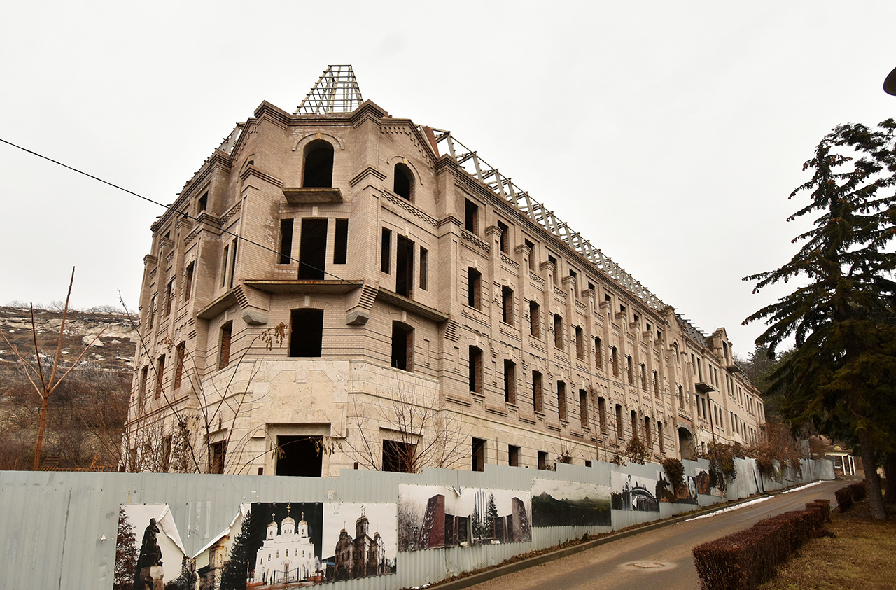 Пятигорск, Проспект Кирова, 2