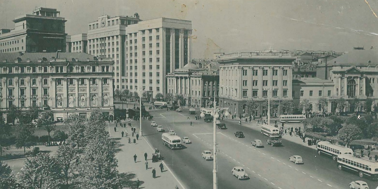 Moskau, Улица Охотный Ряд, 1