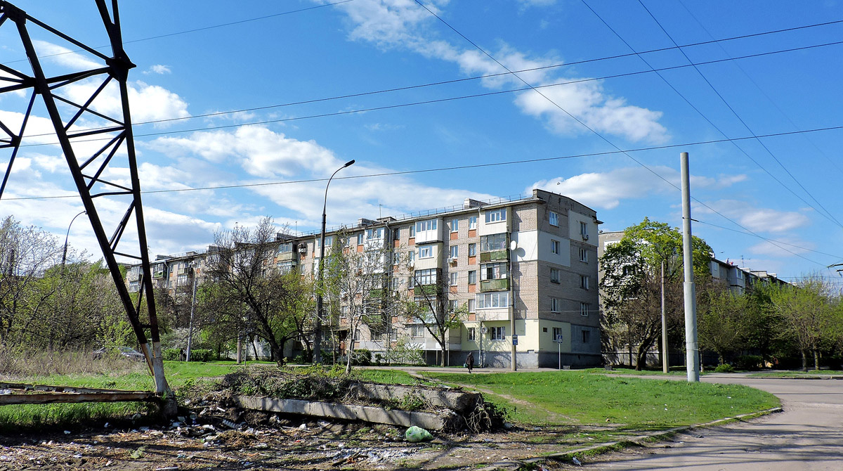 Харьков, Улица Танкопия, 39 / Улица Ощепкова, 18