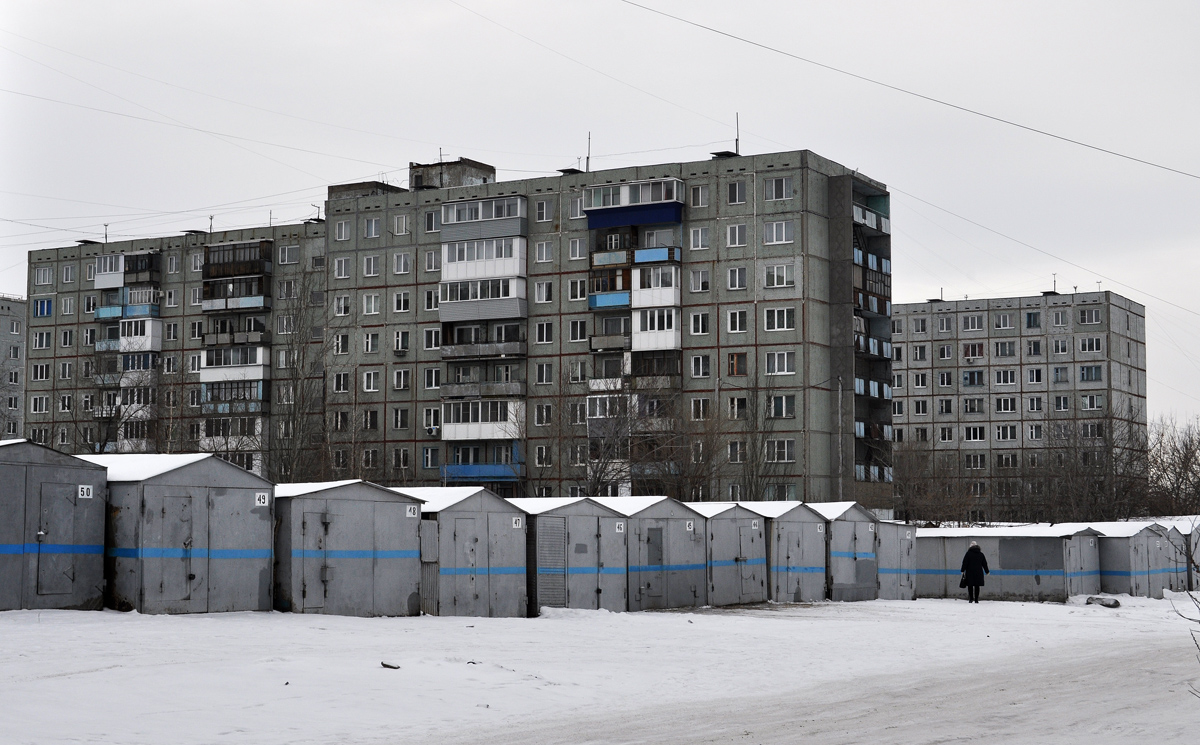 Omsk, Карело-Финская улица, 25 / 6-я ​Чередовая улица, 100