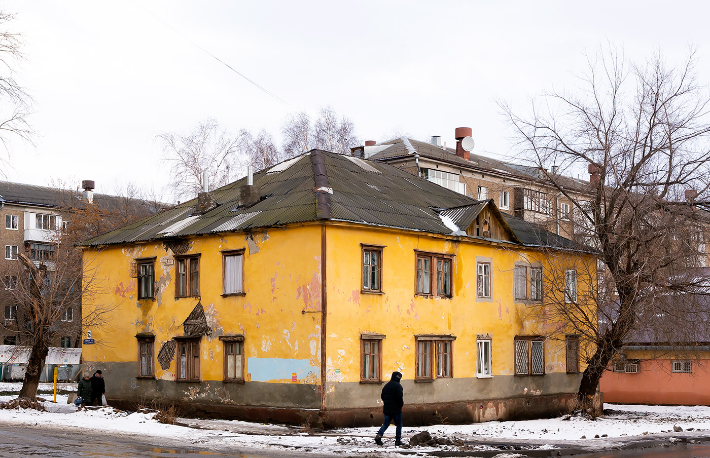 Ufa, Улица Суворова, 72 / Улица Коммунаров, 57