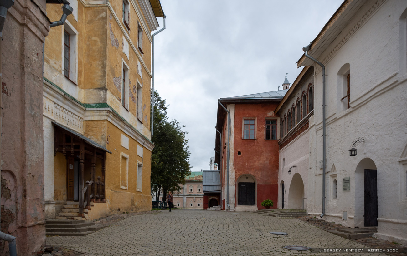 Ростов, Кремль, Иераршая палата