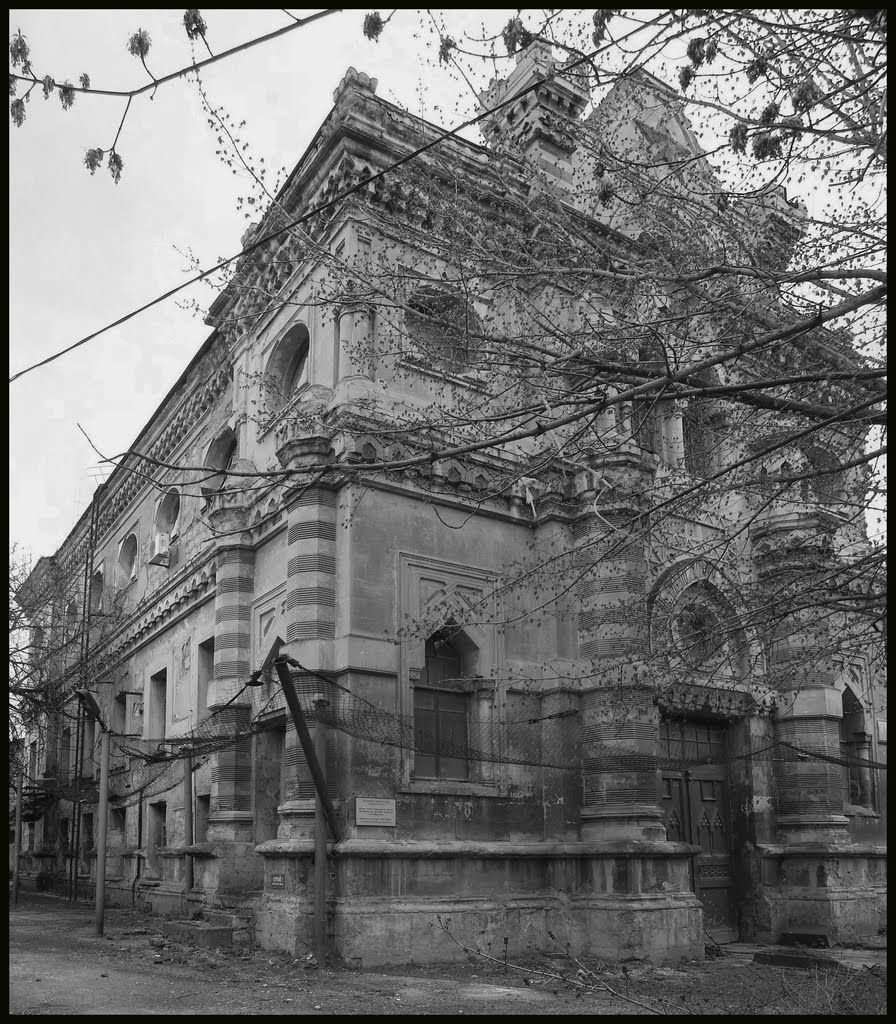 Симферополь, Караимская улица, 6