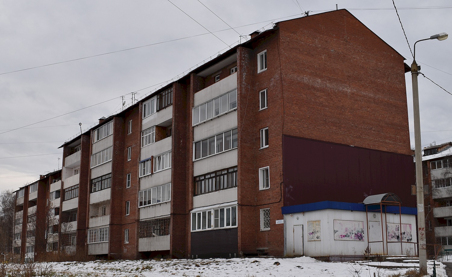 Irkutsk, Микрорайон Юбилейный, 9Б; Микрорайон Юбилейный, 9Б/1