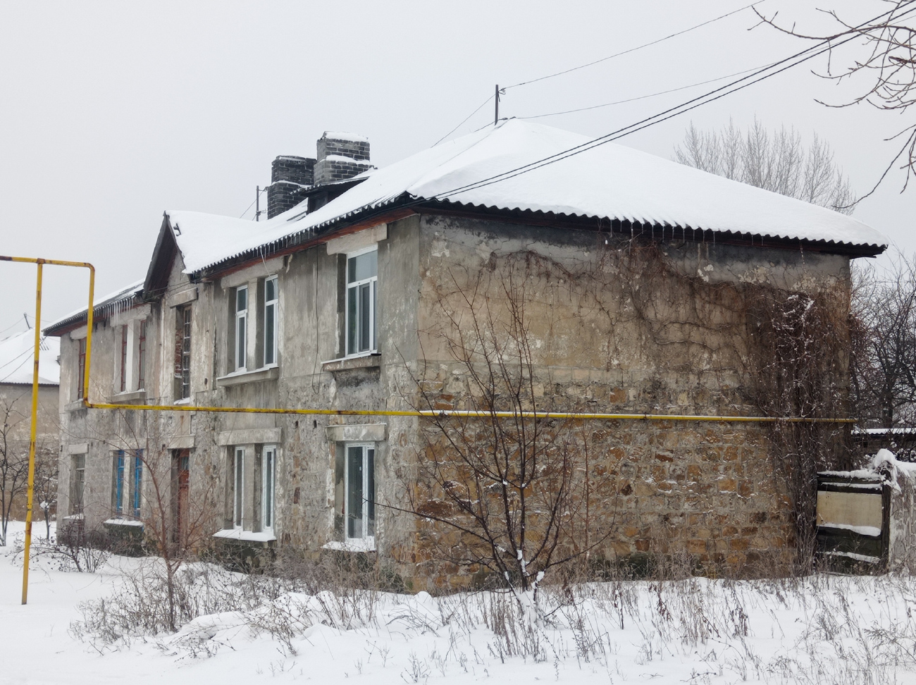 Lisichansk, Республиканская улица, 3