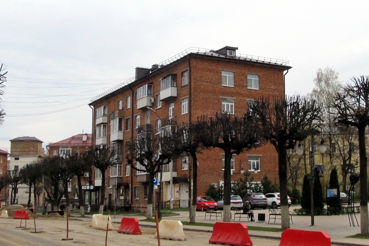 Смоленск, Улица Пржевальского, 1 / Улица Конёнкова, 5