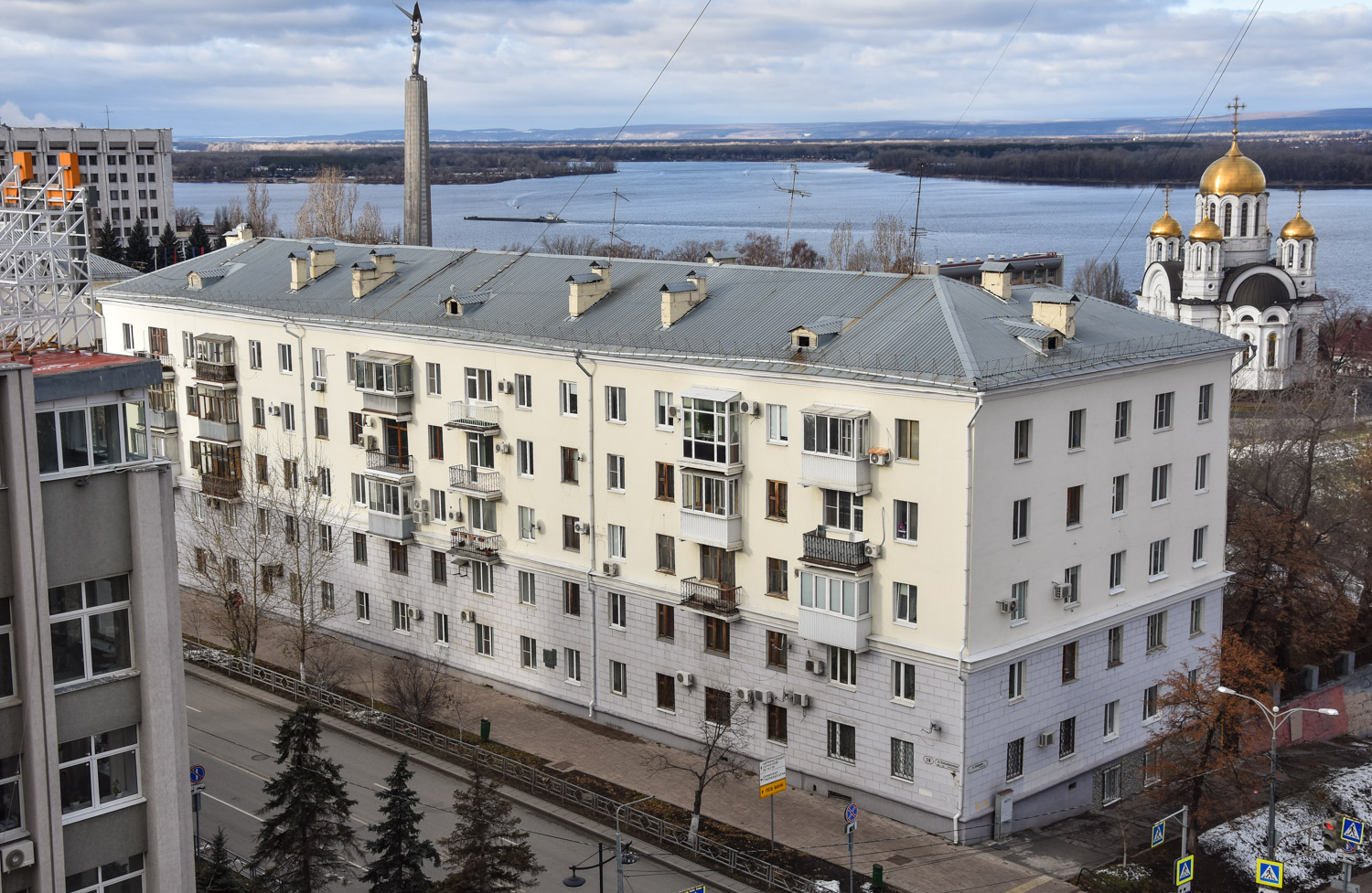Самара, Молодогвардейская улица, 218