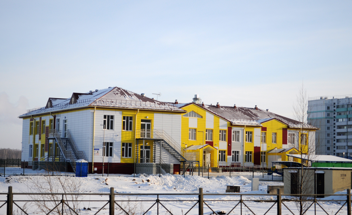 Omsk, Светловская улица, 15