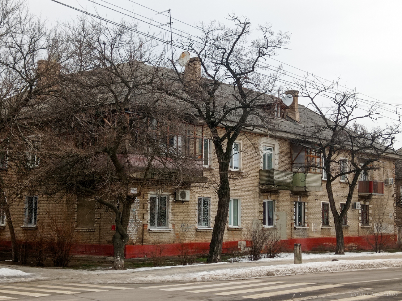 Северодонецк, Улица 8 Марта, 19 / Центральный проспект, 20