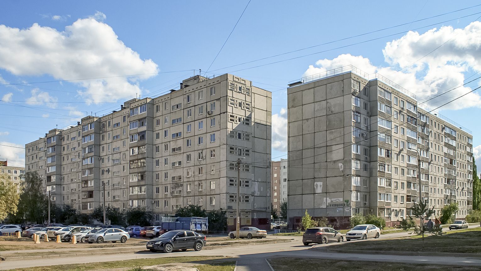 Уфа, Улица Натальи Ковшовой, 4; Улица Натальи Ковшовой, 6/1