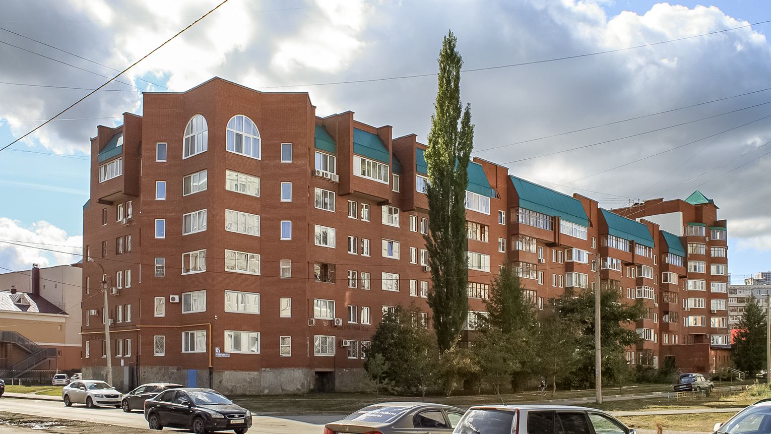 Уфа, Улица Юрия Гагарина, 12/3; Улица Юрия Гагарина, 12/4